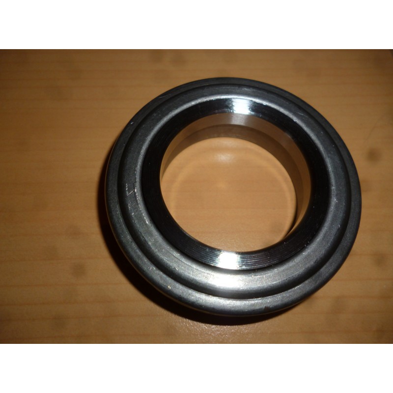 Roulement de la butée de boite 530