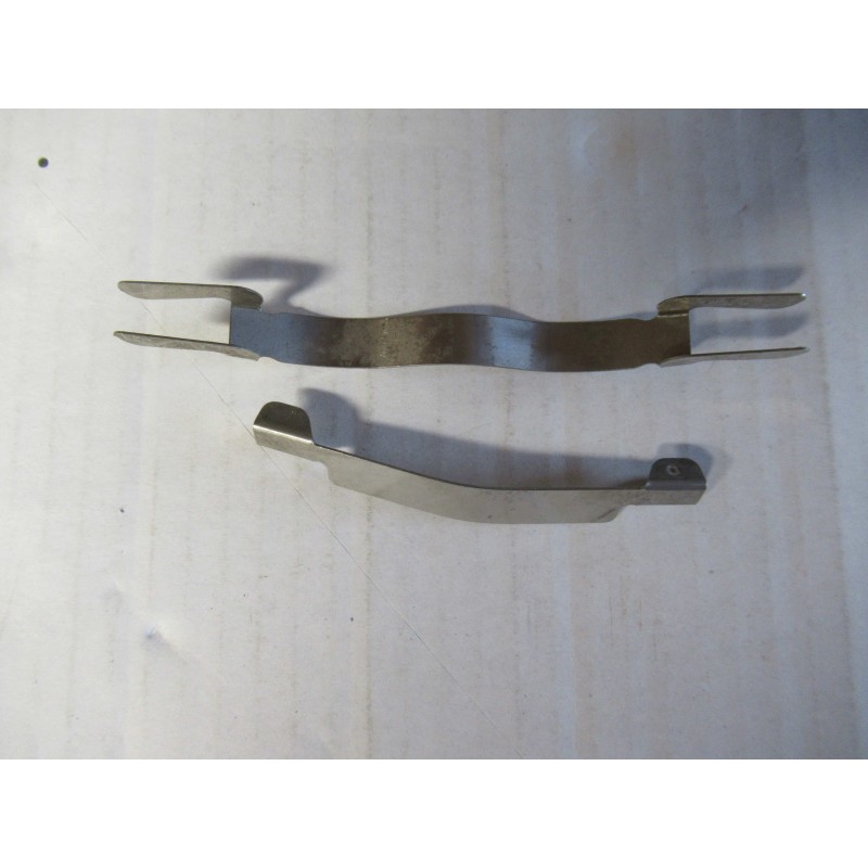 2 lamelles pour plaquettes av ou ar Matra 530