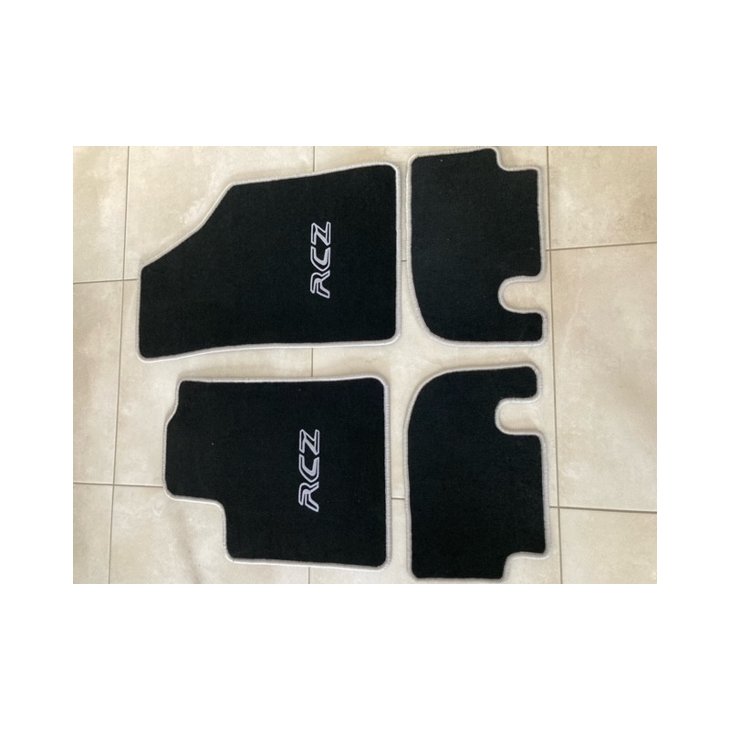 Tapis Peugeot RCZ sur mesure