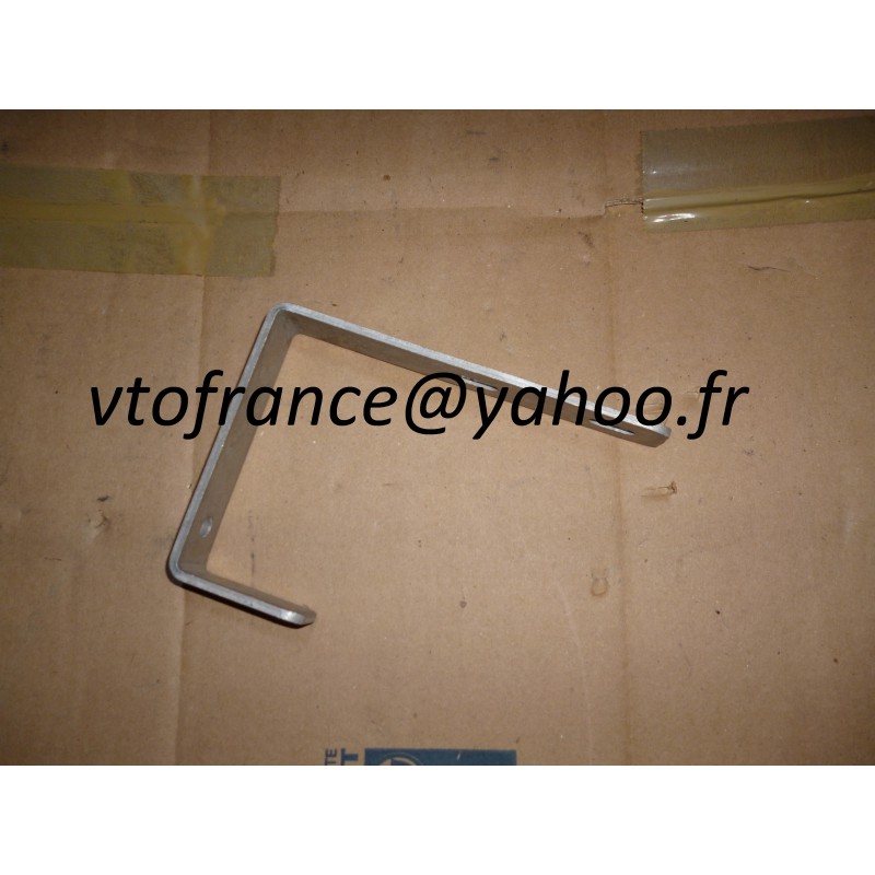 support pare chocs 505 trophée