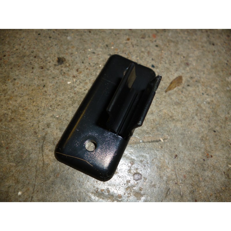 Attache cache bagage dernier mod