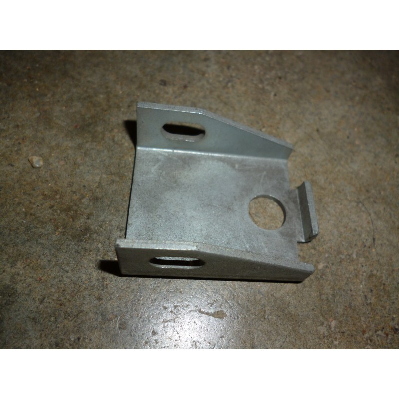 Chape fixe projecteur complementaire  gauche